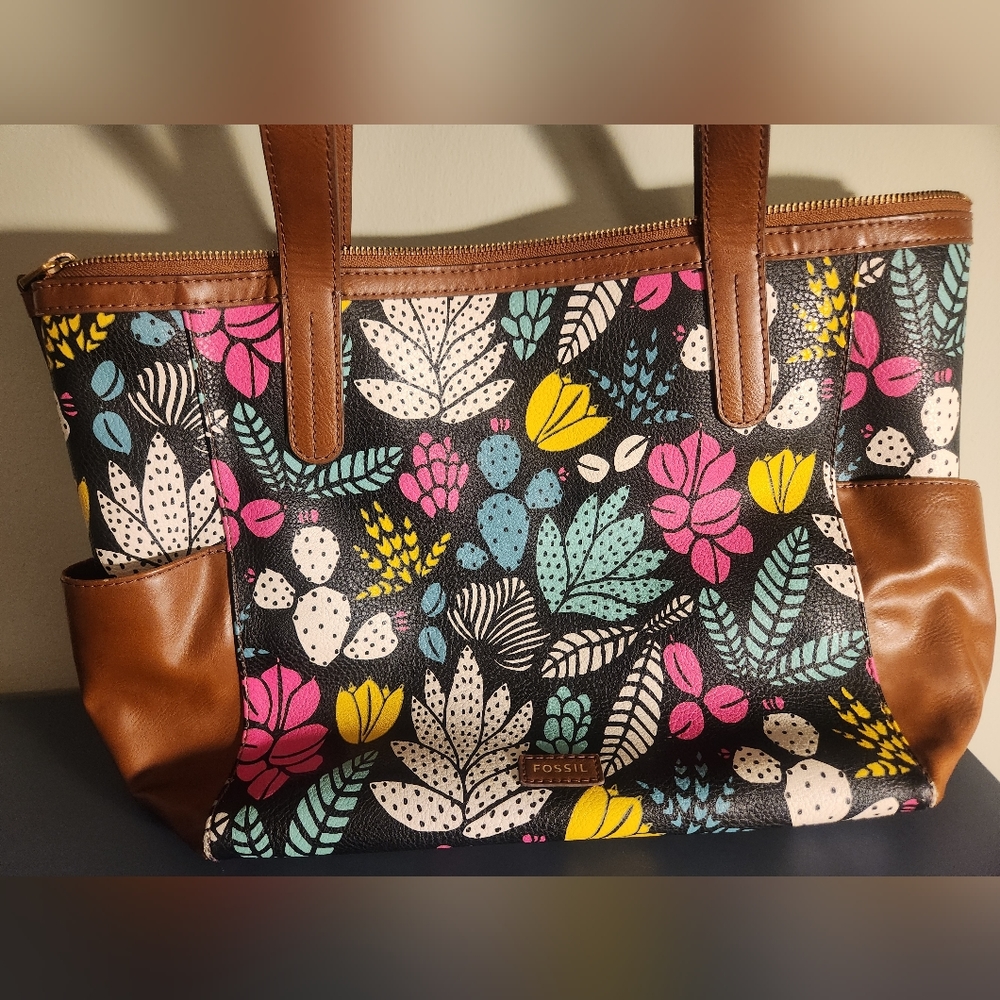 Fossil Floral Print Tote Bag Handbag Tropical Pri… - image 2
